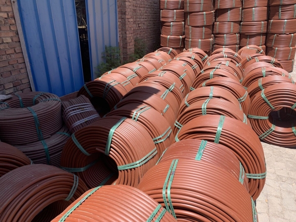 如何选择一条合适耐用的乌兰穿线管